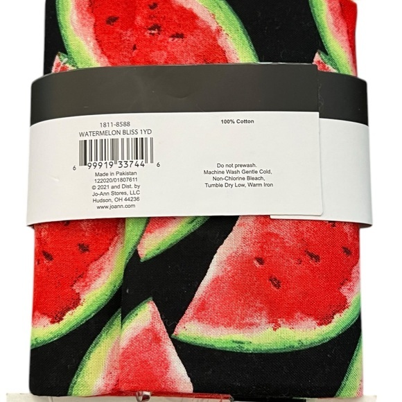 Watermelon Bliss Single Yard Cotton Keepsake Calico‎ Quilt Fabric 42” Wide NEW - Picture 3 of 4